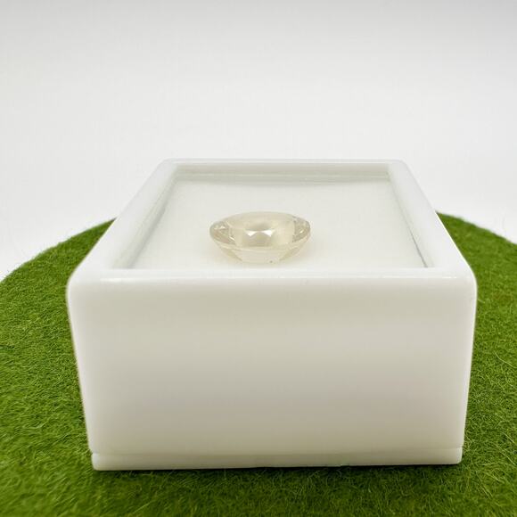 Mexican Bytownite Oval 3.5ct 12x10mm Original Box Sealed Gold Yellow Champaign - Picture 9 of 13